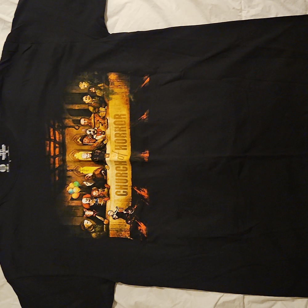 Halloween Theme Tshirt Size L